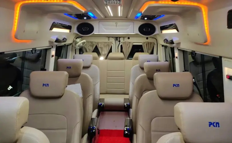 12-seater-tempo