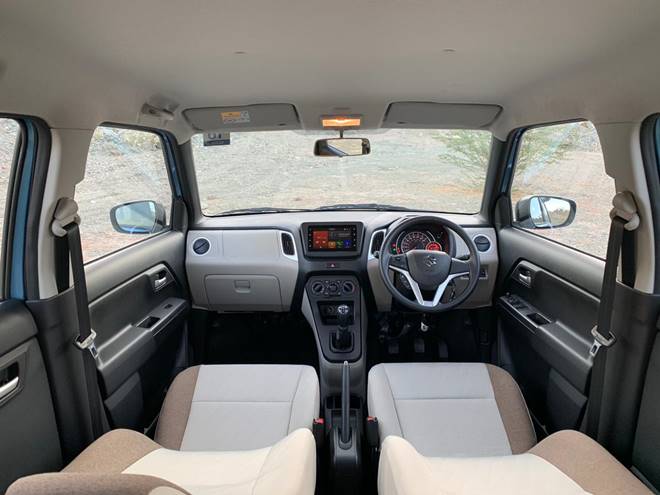 2019-maruti-suzuki-wagon-R-cabin